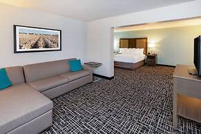 La Quinta Inn & Suites by Wyndham Jonesboro