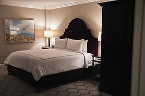 The Adolphus, Autograph Collection