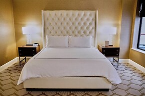 The Adolphus, Autograph Collection