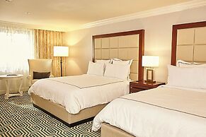 The Adolphus, Autograph Collection
