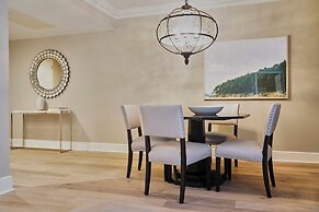 The Adolphus, Autograph Collection