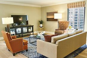 The Adolphus, Autograph Collection