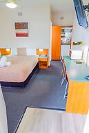 Abbotsleigh Motor Inn