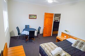 Abbotsleigh Motor Inn