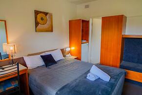 Abbotsleigh Motor Inn