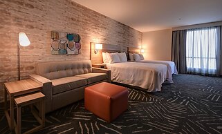 Home2Suites by Hilton Anaheim Resort