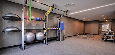 Home2Suites by Hilton Anaheim Resort