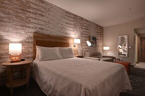 Home2Suites by Hilton Anaheim Resort