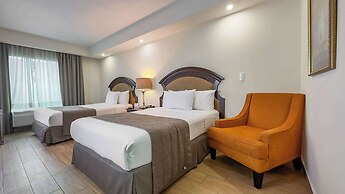 Best Western Plus Monterrey Colon