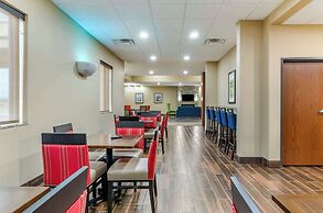 Comfort Inn & Suites Salina North