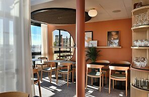 Holiday Inn Reims Centre by IHG (Chambres Rénovées)