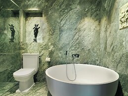 Victory Hotel