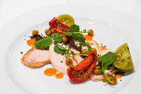 The Bonnington Dublin & Leisure Centre