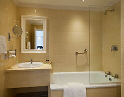 The Bonnington Dublin & Leisure Centre