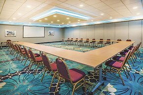 La Quinta Inn & Suites by Wyndham Baltimore S. Glen Burnie