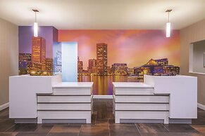 La Quinta Inn & Suites by Wyndham Baltimore S. Glen Burnie