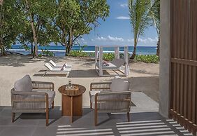 Avani+ Barbarons Seychelles