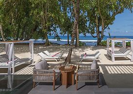 Avani+ Barbarons Seychelles