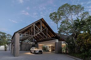 Avani+ Barbarons Seychelles