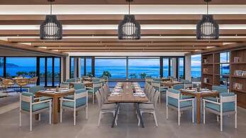 Avani+ Barbarons Seychelles