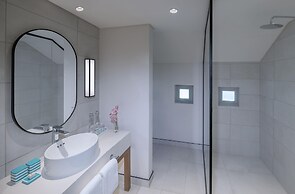 Avani+ Barbarons Seychelles