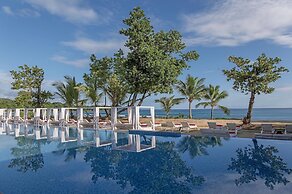 Avani+ Barbarons Seychelles