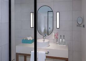 Avani+ Barbarons Seychelles