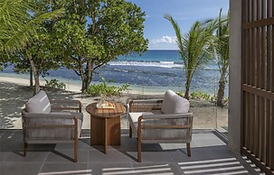 Avani+ Barbarons Seychelles