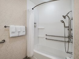 Holiday Inn Express Meadville (I-79 Exit 147a) by IHG