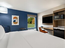 Holiday Inn Express Meadville (I-79 Exit 147a) by IHG