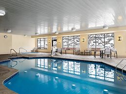 Holiday Inn Express Meadville (I-79 Exit 147a) by IHG