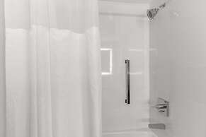 DoubleTree by Hilton Raleigh Midtown, NC