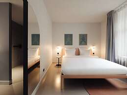 Conscious Hotel Museum Square