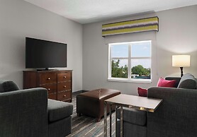 Hampton Inn & Suites Newport News (Oyster Point)