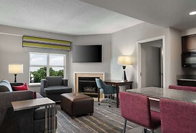 Hampton Inn & Suites Newport News (Oyster Point)