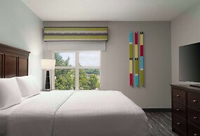 Hampton Inn & Suites Newport News (Oyster Point)