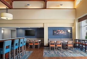 Hampton Inn & Suites Newport News (Oyster Point)