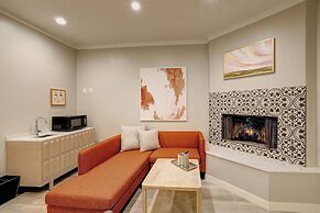 Sonoma Valley Inn, Tapestry Collection by Hilton