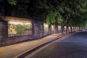 Sonoma Valley Inn, Tapestry Collection by Hilton
