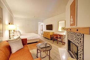 Sonoma Valley Inn, Tapestry Collection by Hilton