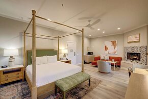 Sonoma Valley Inn, Tapestry Collection by Hilton