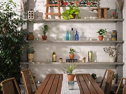 The Leta Santa Barbara Goleta, Tapestry Collection by Hilton