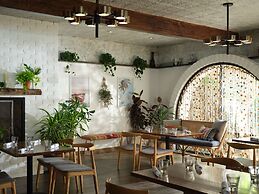 The Leta Santa Barbara Goleta, Tapestry Collection by Hilton