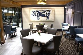 The Burgundy Hotel, Tapestry Collection by Hilton