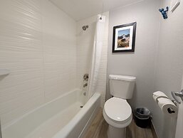 Comfort Inn & Suites Golden – Denver West