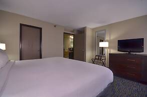 Holiday Inn Express Fayetteville- Univ of AR Area by IHG