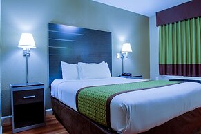 Days Inn & Suites by Wyndham Athens Alabama