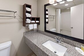 Super 8 by Wyndham Buffalo