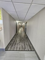 Super 8 by Wyndham Buffalo