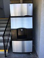 Rodeway Inn Milpitas near Great Mall